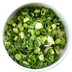 Chopped Green Onions (葱花 - Cōnghuā)