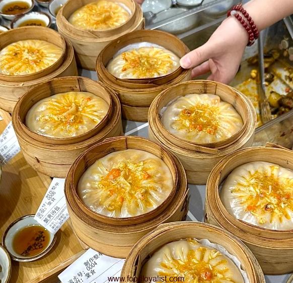 Crab Roe Soup Dumplings
