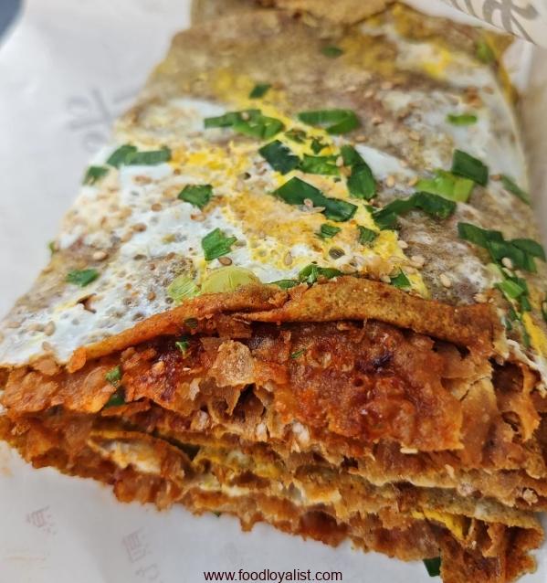 Jianbing Guozi (Tianjin-Style Crepe)