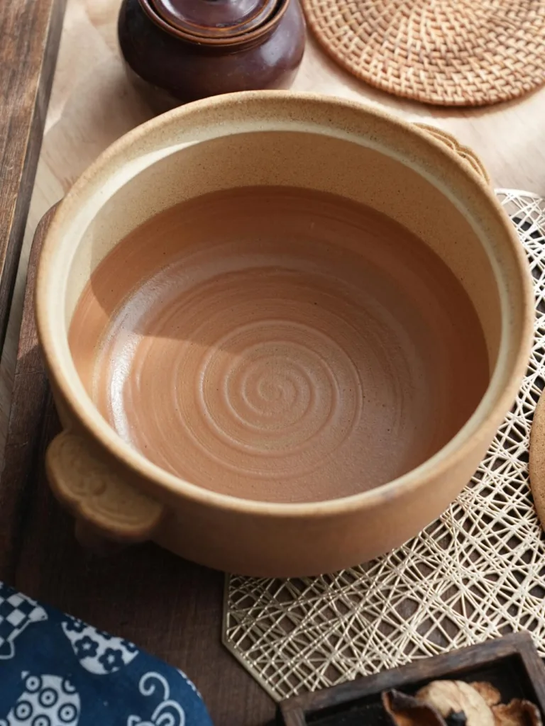 New clay pot