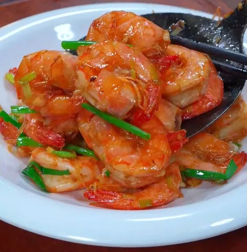 Butter Garlic Prawns (Chinese Style)