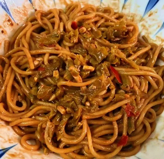 Hot Dry Noodles: The "Signature Dish" of Wuhan
