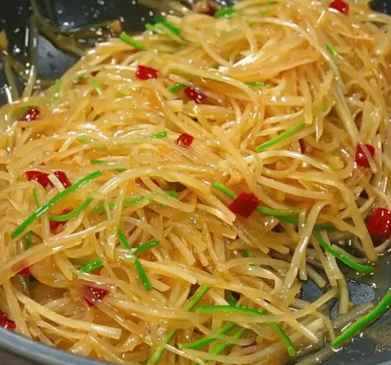 Sichuan Stir-fried Potatoes: 10-Min Recipe